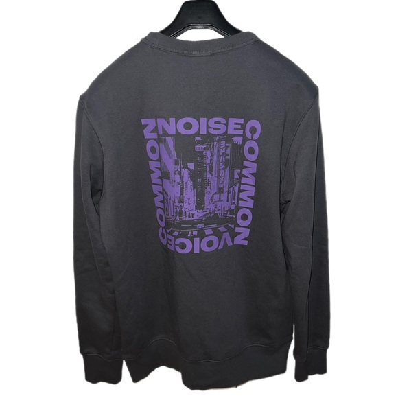 H&M Crew Neck - Picture 3 of 5